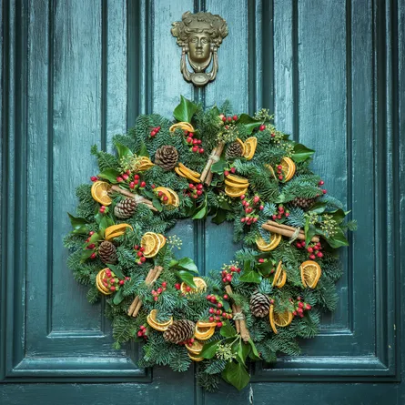 Fall foliage wreath