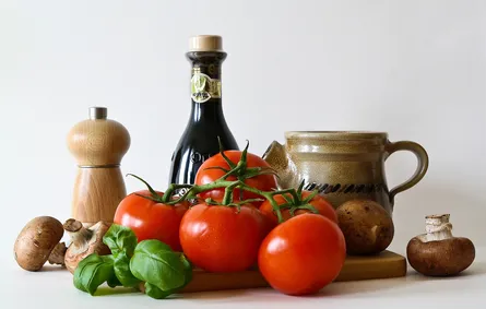 Tomatoes on cutting board