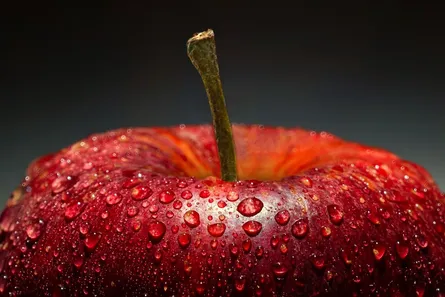 Water droplets on apple