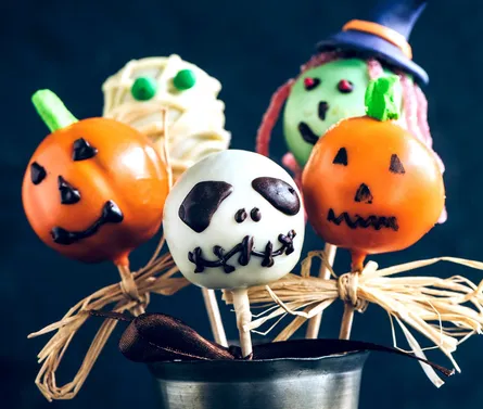 Halloween cake pops 682 351