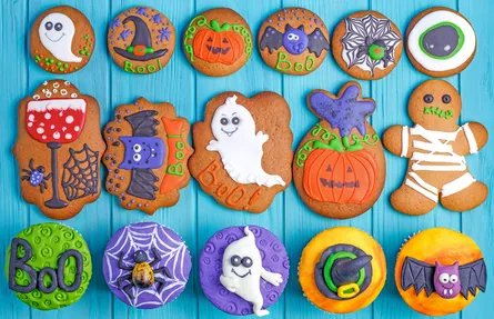 Halloween cookies 48 11